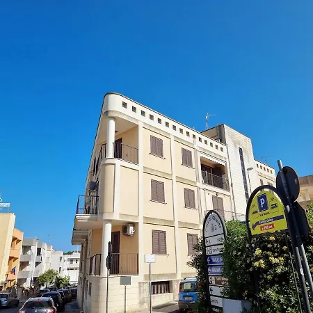 Apartamento Casa Lucilla Vicino Castello E Centro Storico